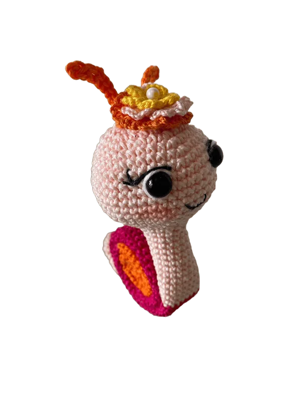 Bavetta lumachina amigurumi all'uncinetto fatta a mano